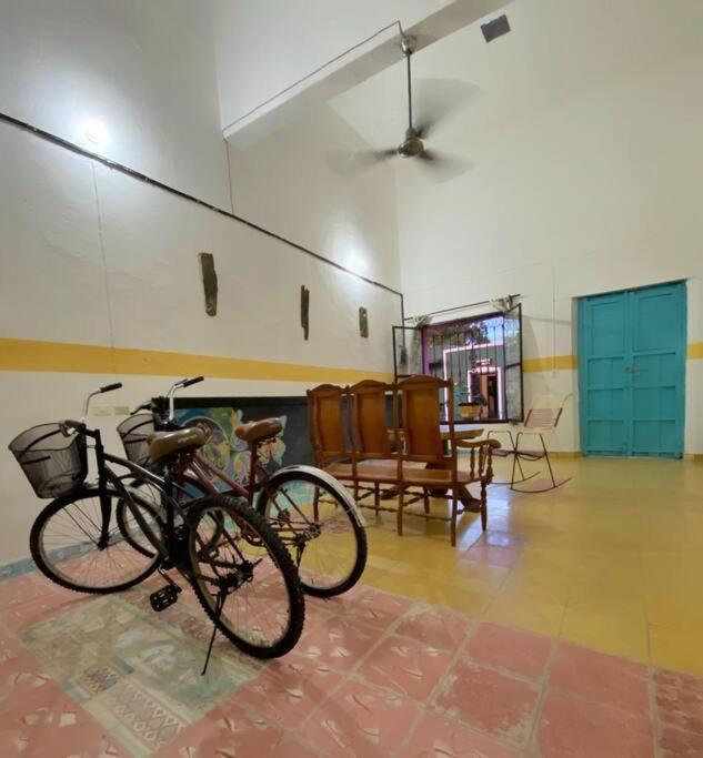 바야돌리드 Gran Casa Colonial Equipada En El Centro De Valladolid. 빌라 외부 사진