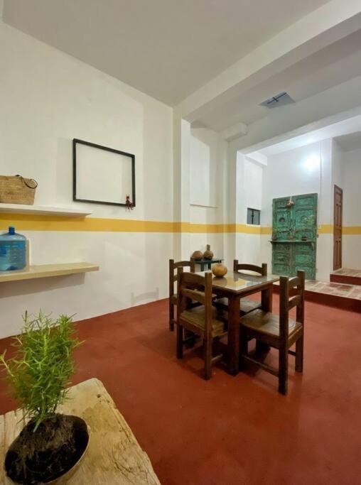 바야돌리드 Gran Casa Colonial Equipada En El Centro De Valladolid. 빌라 외부 사진